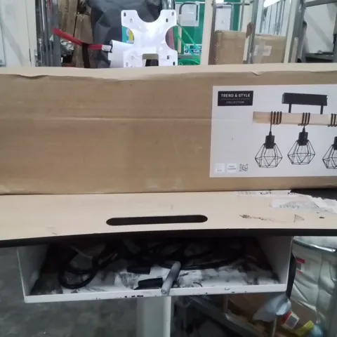 BOXED 3 LIGHT WALL MOUNTED LIGHTS BLACK AND OAK