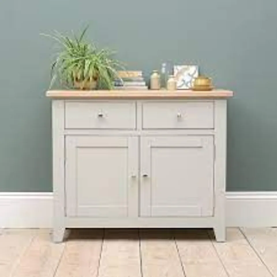 MALONE MEDIUM SIDEBOARD 2 DRAW 2 DOOR 