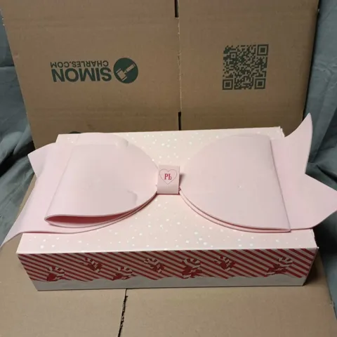 PLOUISE BEAUTY BOX 8 ITEM GIFT SET TO INCLUDE LIQUID BLUSH, LIP CONDITIONER ETC