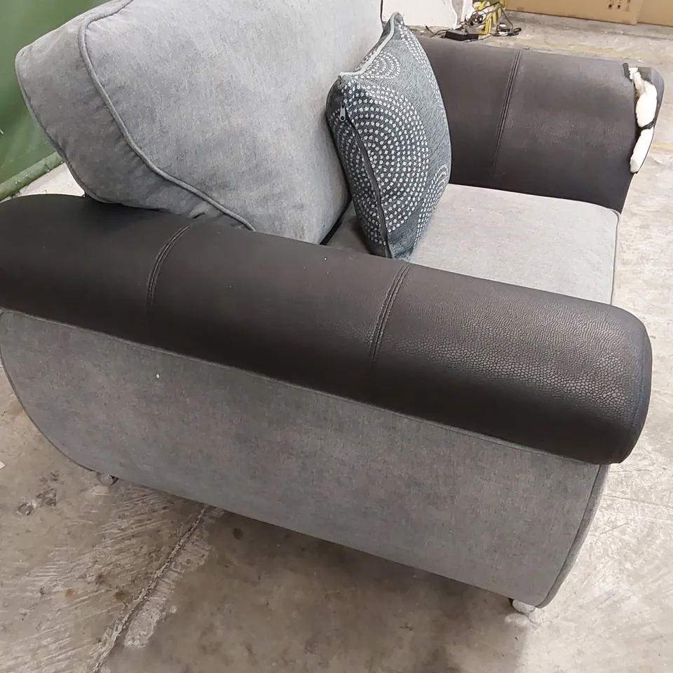 QUALITY DESIGNER DANUBE CHAIR - BLACK/GREY