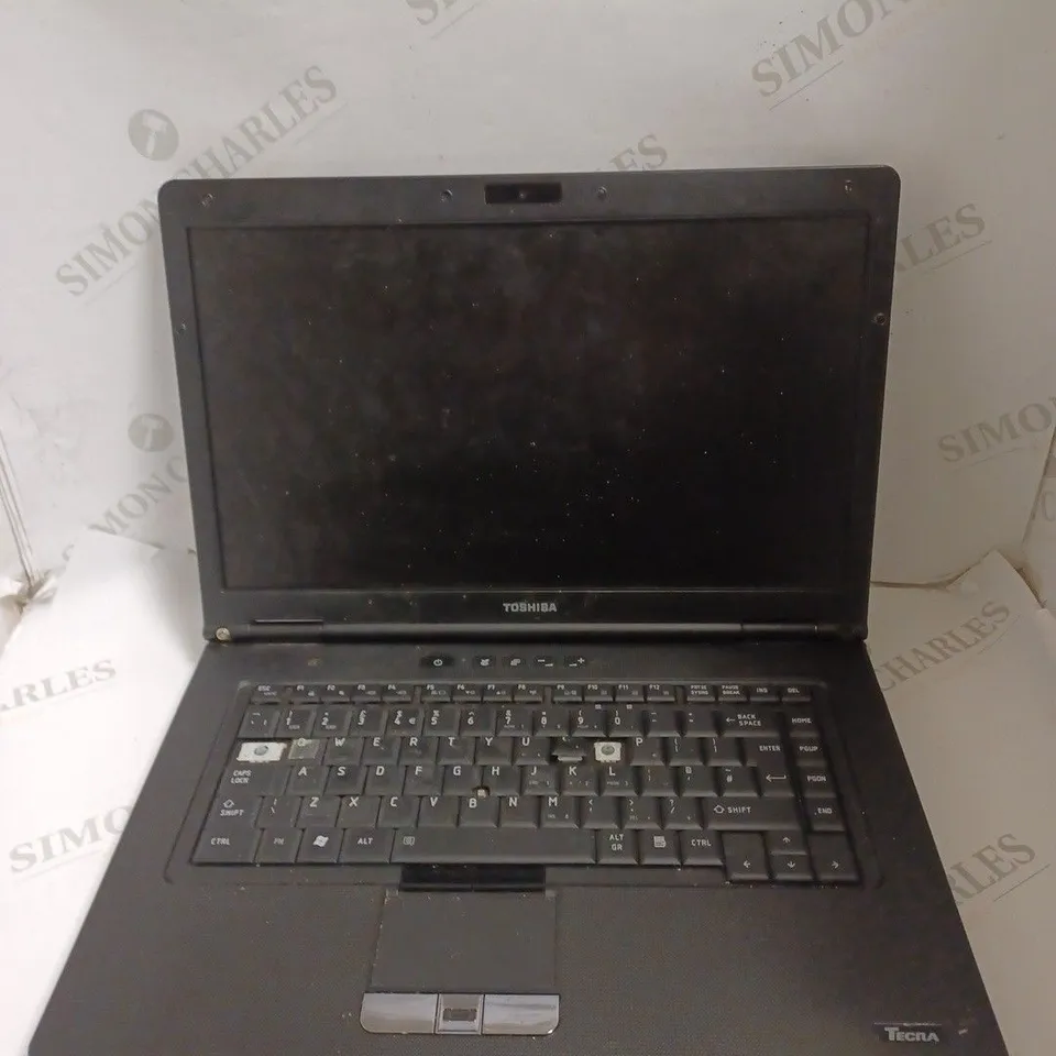 TOSHIBA TECRA A11 LAPTOP