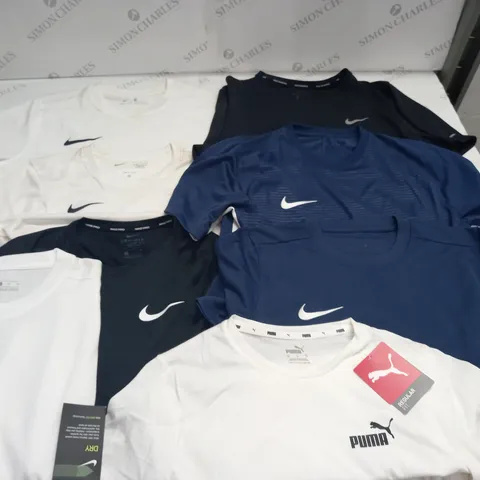 LOT OF 8 ASSORTED SPORTS T-SHIRTS TO INCLUDE NIKE AND PUMA IN VARIOUS SIZES