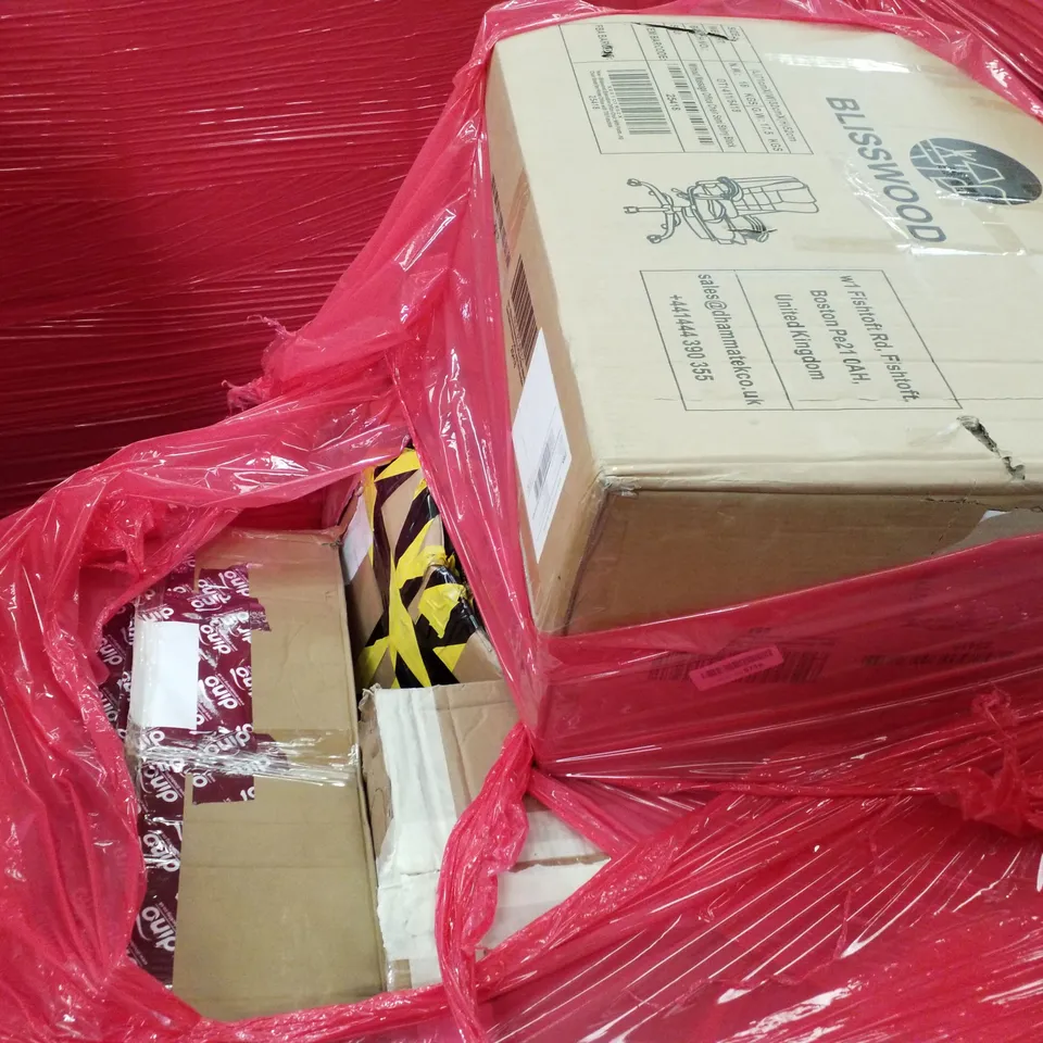 PALLET OF ASSORTED PRODUCTS INCLUDING OFFICE CHAIRS, DOG PEN