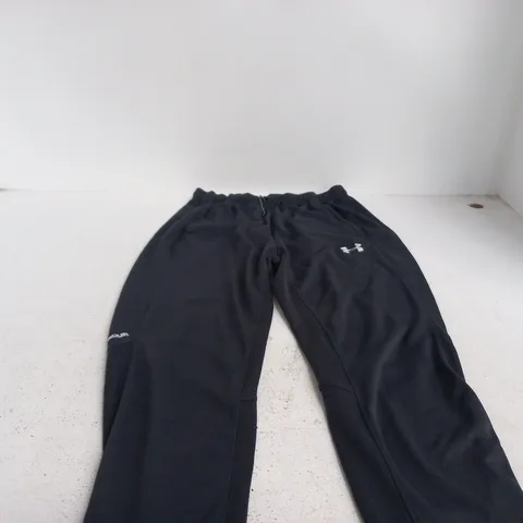 UNDER ARMOUR BLACK PANTS LARGE
