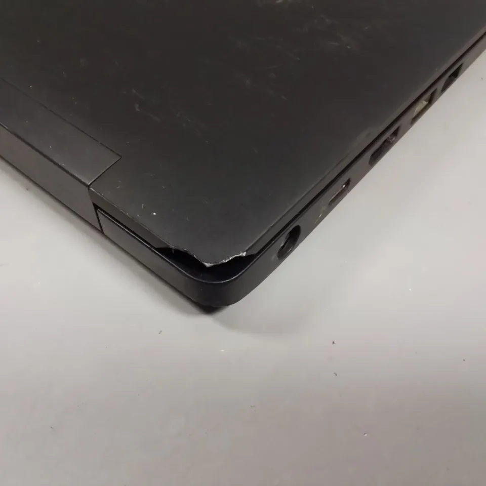 UNBOXED DELL LATITUDE 7490 INTEL CORE I5 8TH GEN LAPTOP