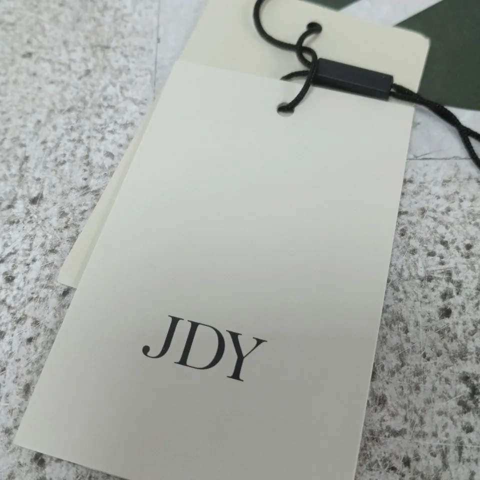 JDY WHITE EYELET SHIRT, 3/4 SLEEVE, SIZE S (UK)