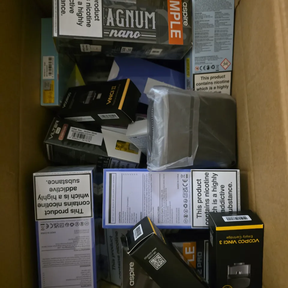 APPROXIMATELY 15 ASSORTED E-CIGARETTE PRODUCTS TO INCLUDE - ASPIRE, VOO POO ETC 