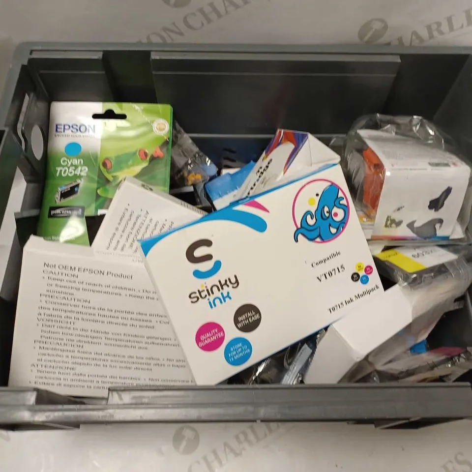 LOT OF APPROXIMATELY 20 ASSORTED PRINTER INKS & CARTGRIDGES TO INCLUDE EPSON, JETTEC, HP, ETC