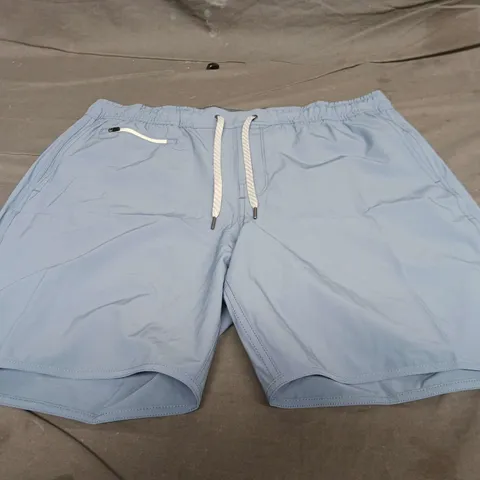 VUORI CASUAL SHORTS - XL