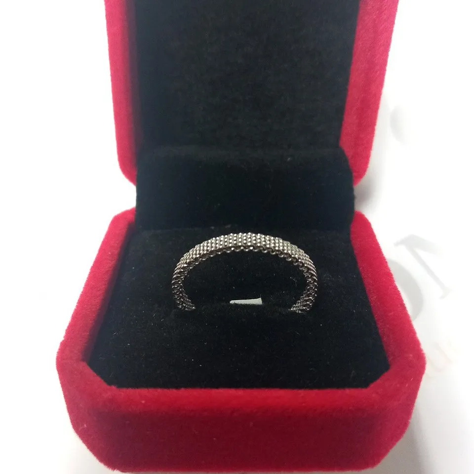 BERING STAINLESS STEEL MESH INNER RING SIZE 8