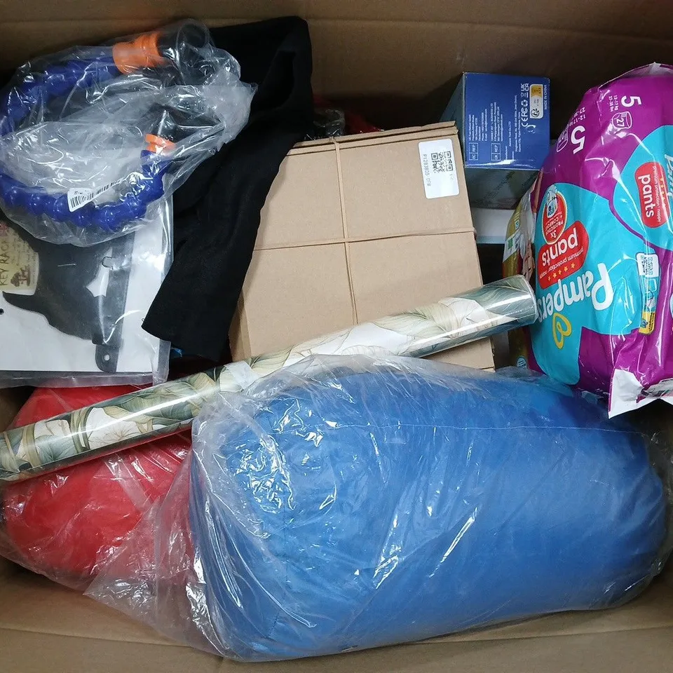 APPROXIMATELY 22 ASSORTED HOUSEHOLD ITEMS TO INCLUDE WALLPAPER, PAMPERS PANTS, STRING LIGHTS, ETC