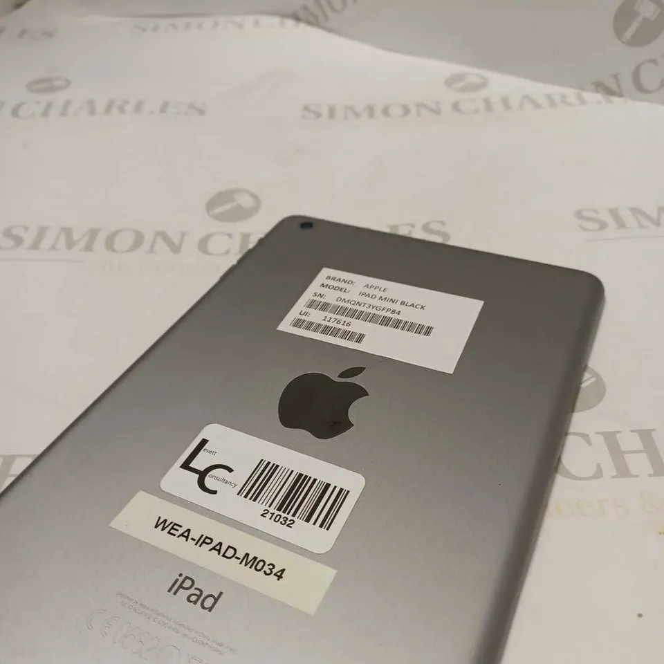 APPLE BLACK IPAD MINI DMQNT3YGFP84