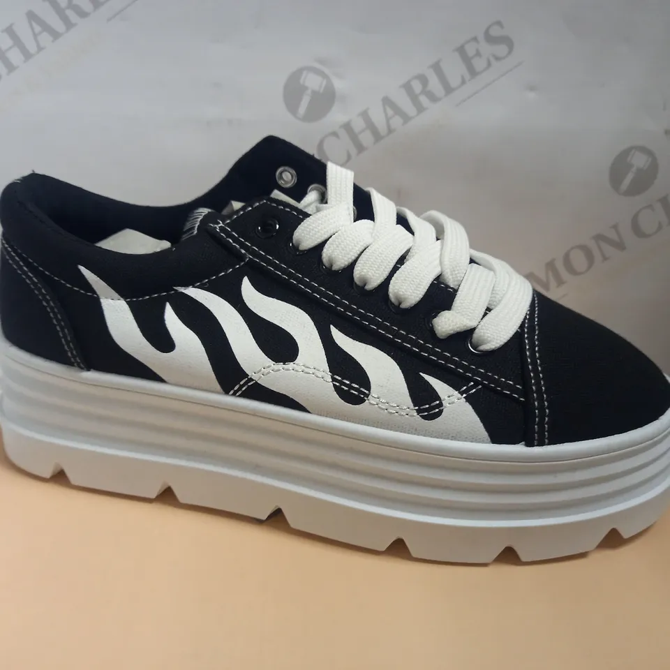 KOI VEGAN THE FURIES FLAMED CHUNKY TRAINERS - BLACK/WHITE SIZE 5