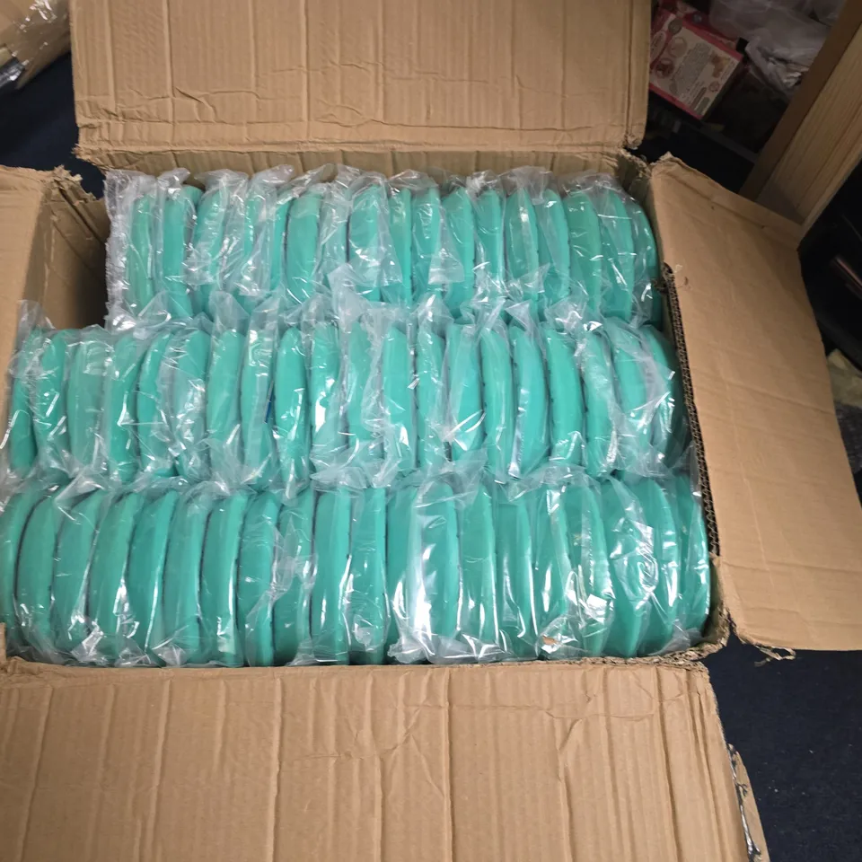 large quantity of circular foam pad