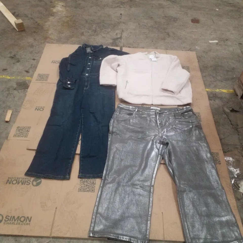 PALLET OF APPROXIMATELY 234 BRAND NEW WOMEN'S QUALITY DESIGNER CLOTHING ITEMS TO INCLUDE; JD WILLIAM'S METALLIC WIDE LEG, JD WILLIAM'S BOMBER JACKET, JD WILLIAM'S DENIM JUMPSUIT