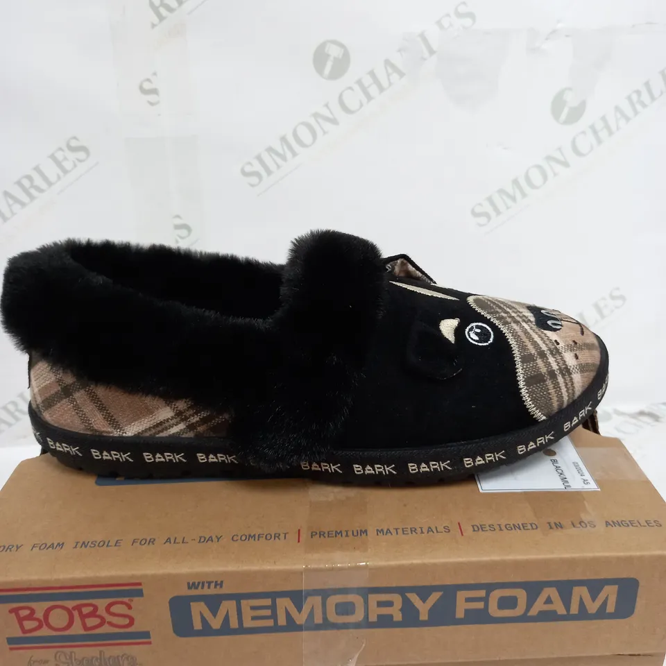 SKECHERS DOG COZEE ANIMAL SLIPPERS IN BLACK - UK 5