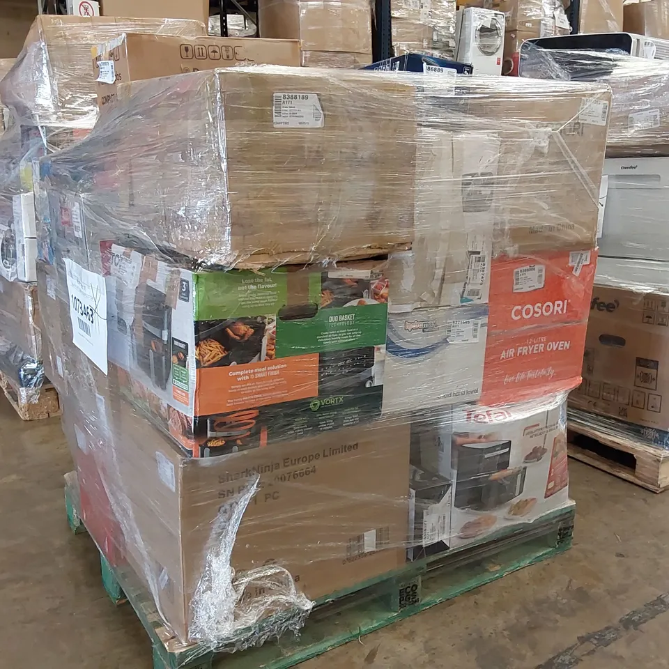 PALLET OF APPROXIMATELY 26 UNPROCESSED RAW RETURN HOUSEHOLD AND ELECTRICAL GOODS TO INCLUDE;
