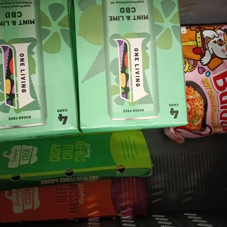 APPROXIMATELY 8 ASSORTED FOOD AND DRINK ITEMS TO INCLUDE BULDAK NOODLES, THORNTONS MILK CHOCOLATE CHEEKY ELF, BILTONG, ETC