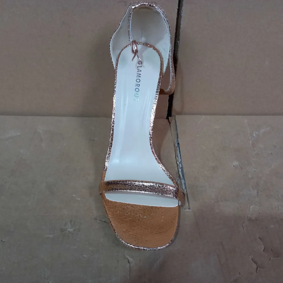 BOXED PAIR OF GLAMOROUS HEELS IN ROSE GOLD COLOUR UK SIZE 6