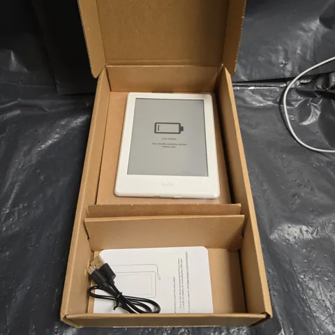 AMAZON KINDLE 6" E-READER (8TH GEN, 2016) – WHITE