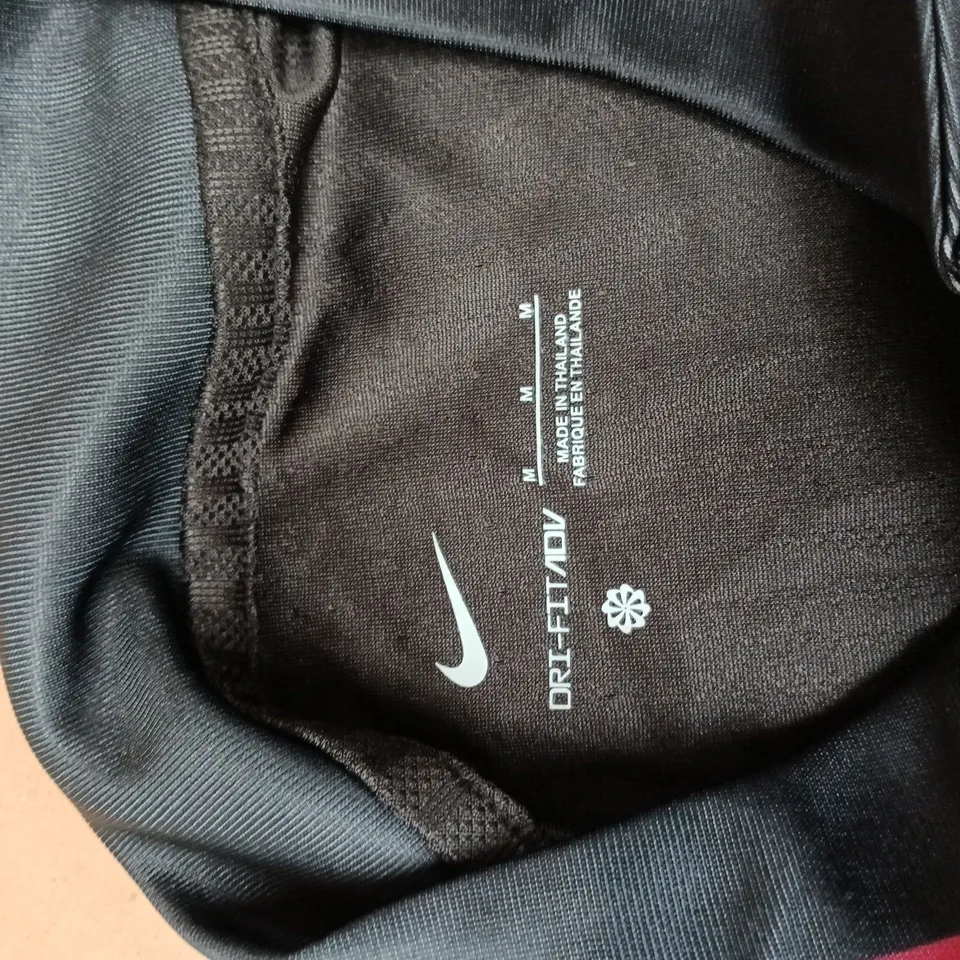 NIKE FC BARCELONA FOOTBALL SHIRT – SPOTIFY SPONSOR, MEN'S, SIZE M