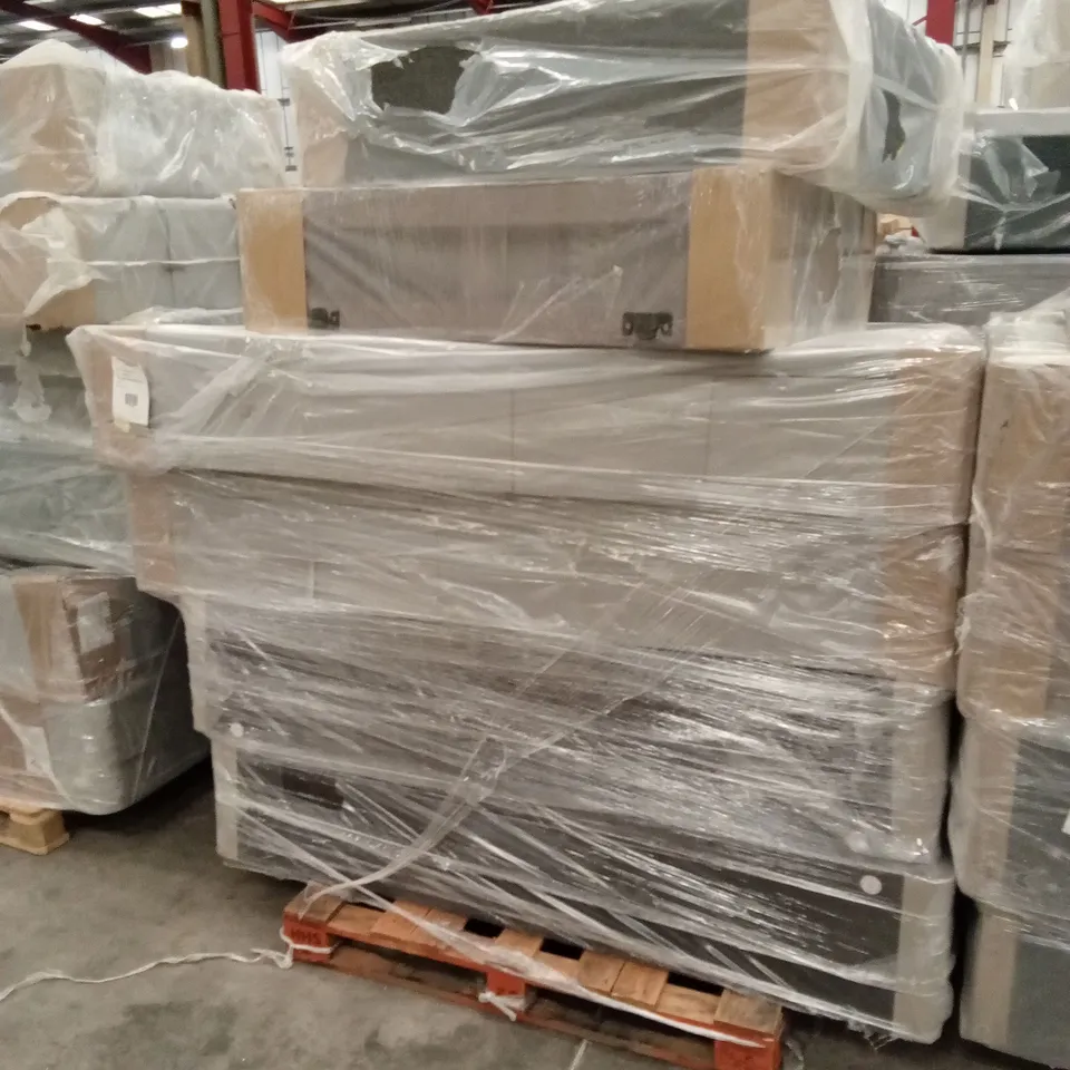 PALLET OF ASSORTED DESIGNER DIVAN BASES, SIZES AND SETS VARY
