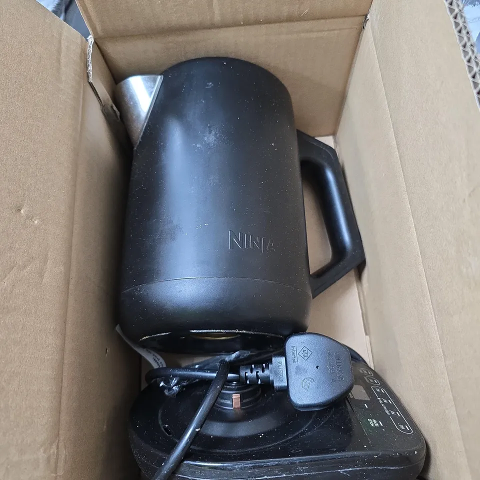 NINJA PERFECT TEMPERATURE KETTLE KT200UK