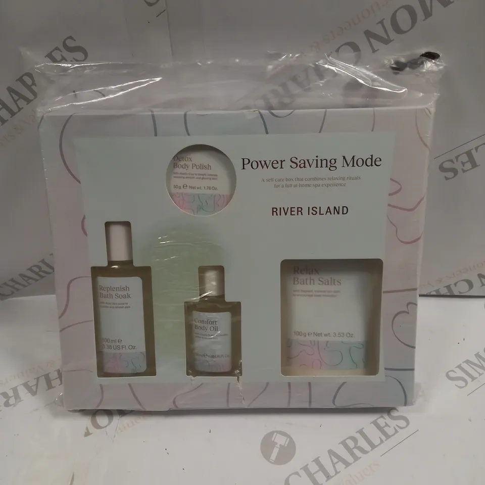 BOXED RIVER ISLAND POWER SAVING MODE GIFT SET  RRP £15