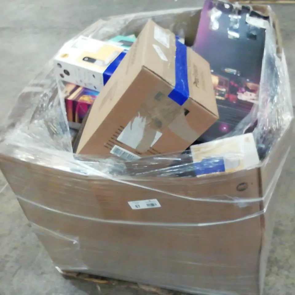 PALLET OF APPROXIMATELY 145 ASSORTED HIGH VALUE ITEMS TO INCLUDE
