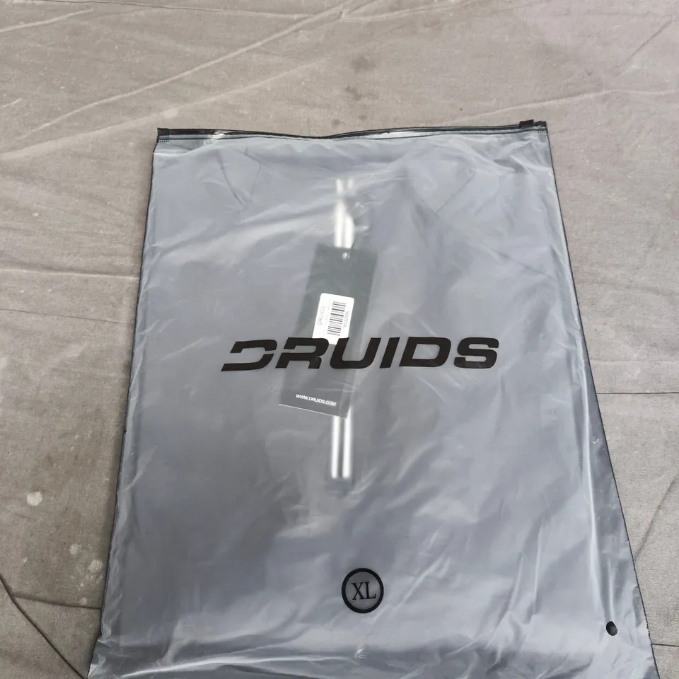 BAGGED DRUIDS GALACTIC MIDLAYER IN CHARCOAL - XL