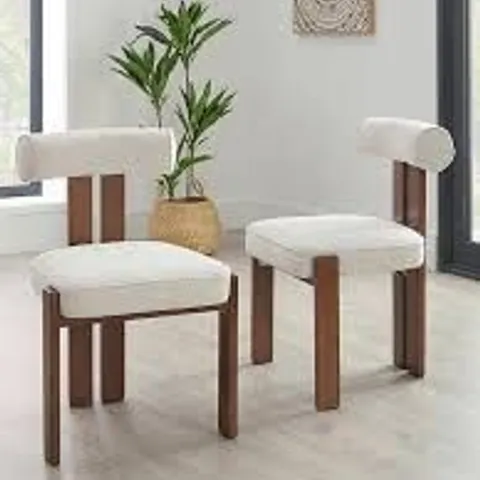 BOXED AMBER RUSTIC OAK/NATURAL PAIR OF DINING CHAIRS