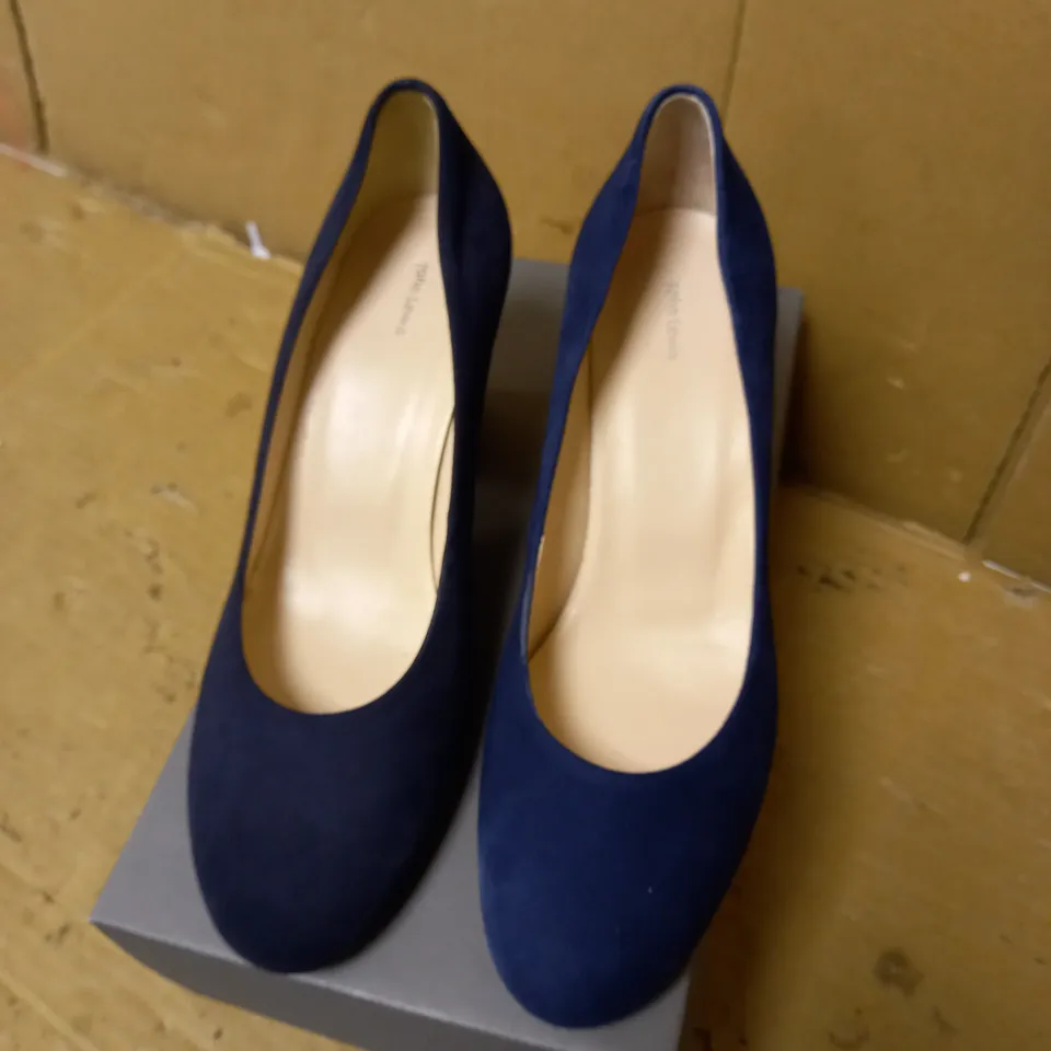 JOHN LEWIS ALMA SUEDE MARINO 3371 NAVY COURT SHOE