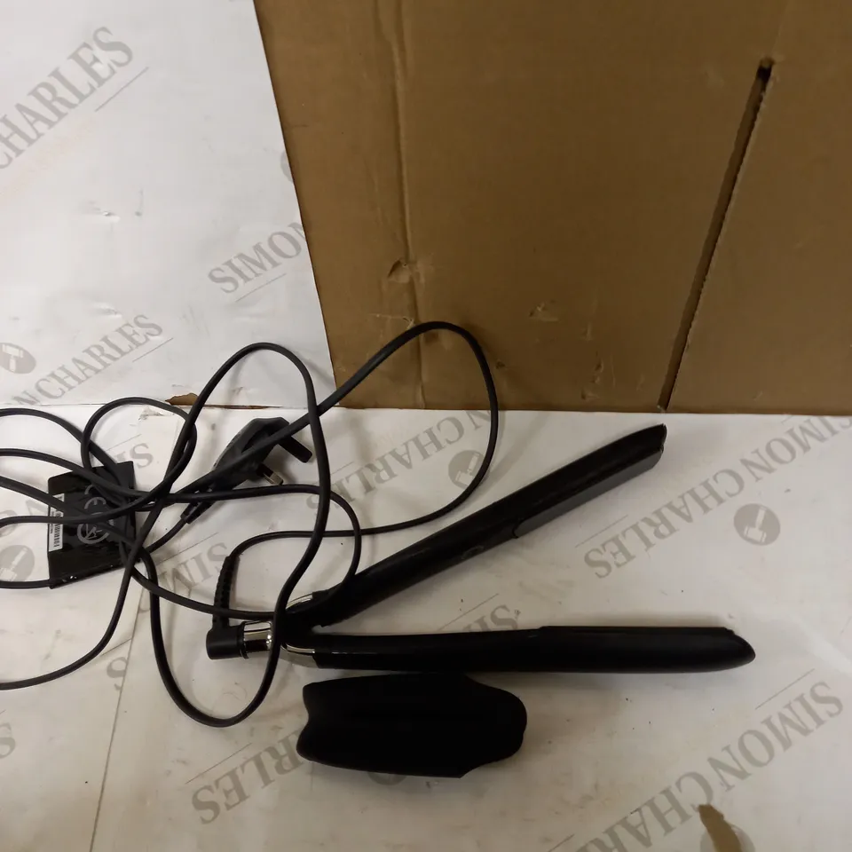 GHD PLATINUM+ STYLER BLACK PROFESSIONAL SMART HAIR STRAIGHTENERS