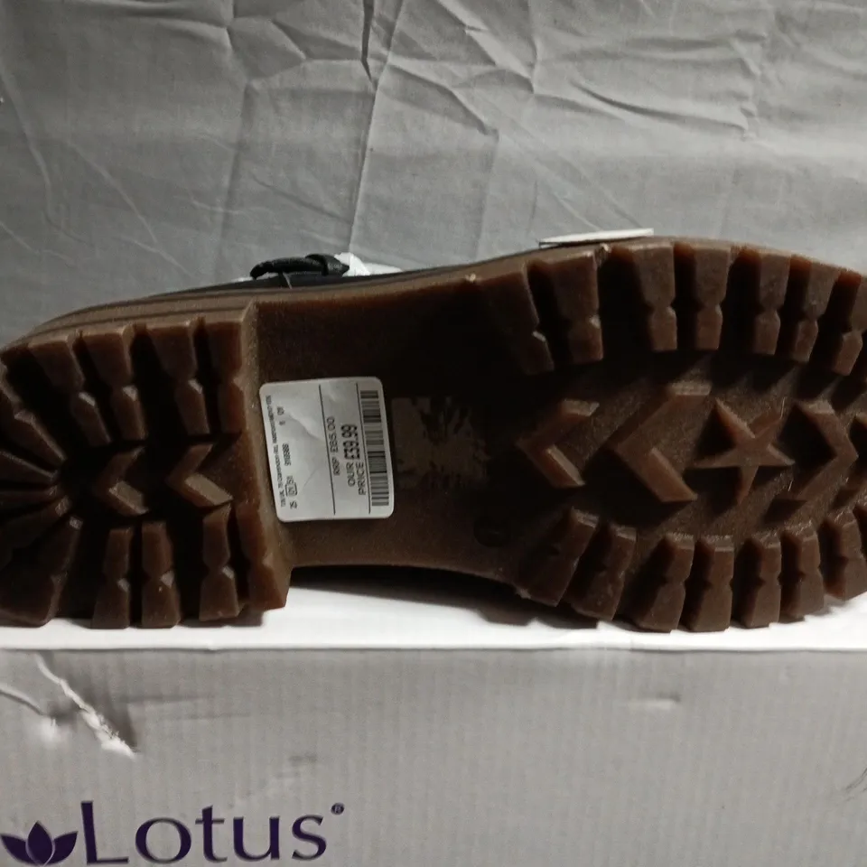 BOXED PAIR OF LOTUS WOMEN'S BLACK LEATHER ANKLE BOOTS – UK SIZE 7