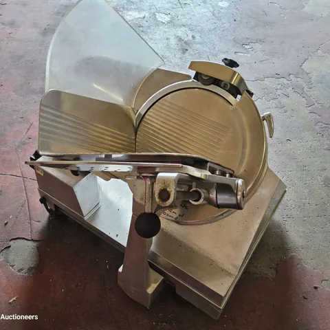 BERKLEY GF40 COLD MEAT SLICER