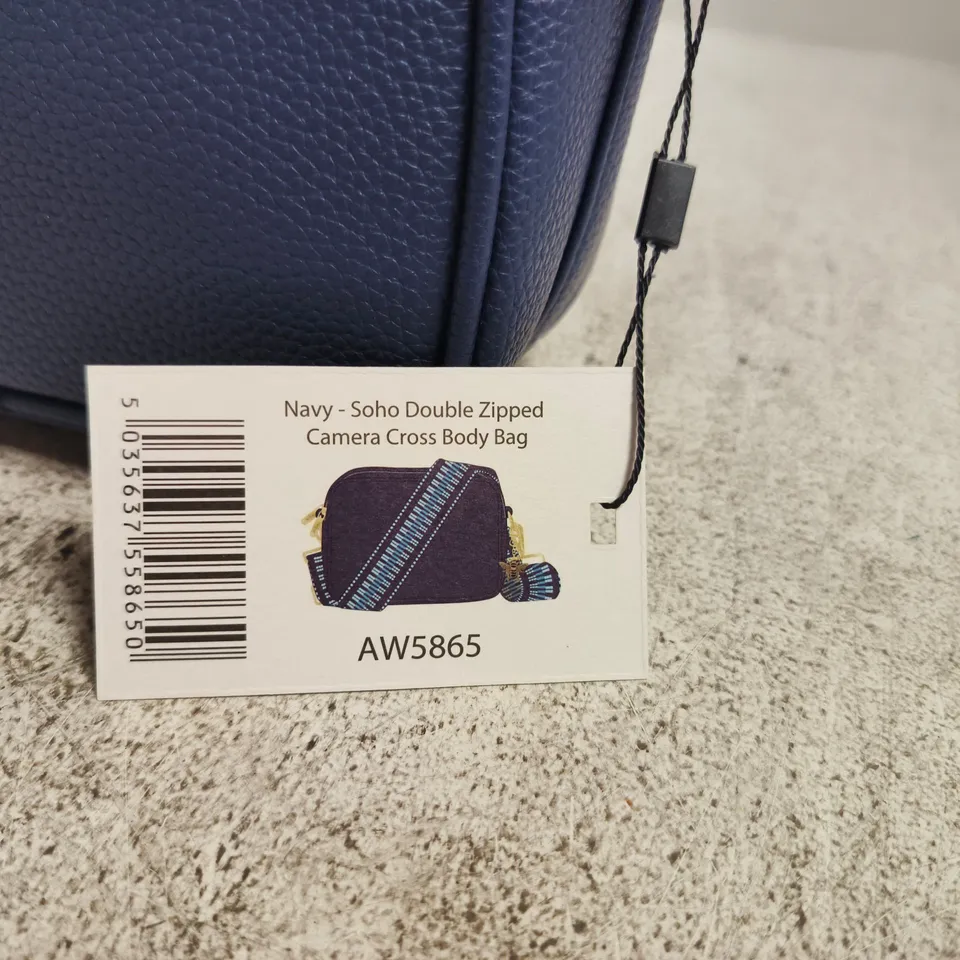 ALICE WHEELER NAVY SOHO DOUBLE ZIPPED CAMERA CROSS BODY BAG – AW5865 (WOMAN)