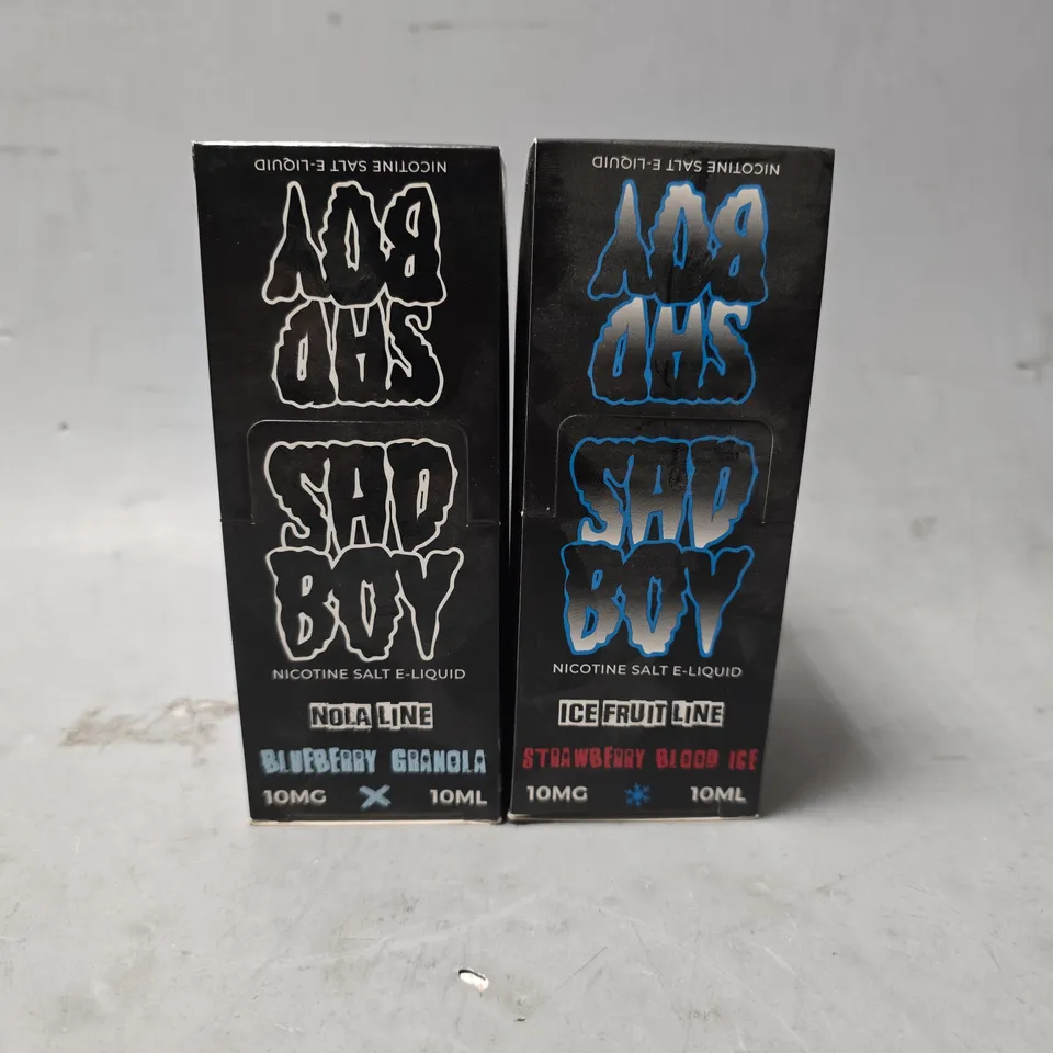 BOX OF APPROXIMATELY 15 ASSORTED SAD BOY E-LIQUID PRODUCTS TO INCLUDE - BLUEBERRY GRANOLA & ICE FRUIT LINE STRAWBERRY BLOOD ICE 