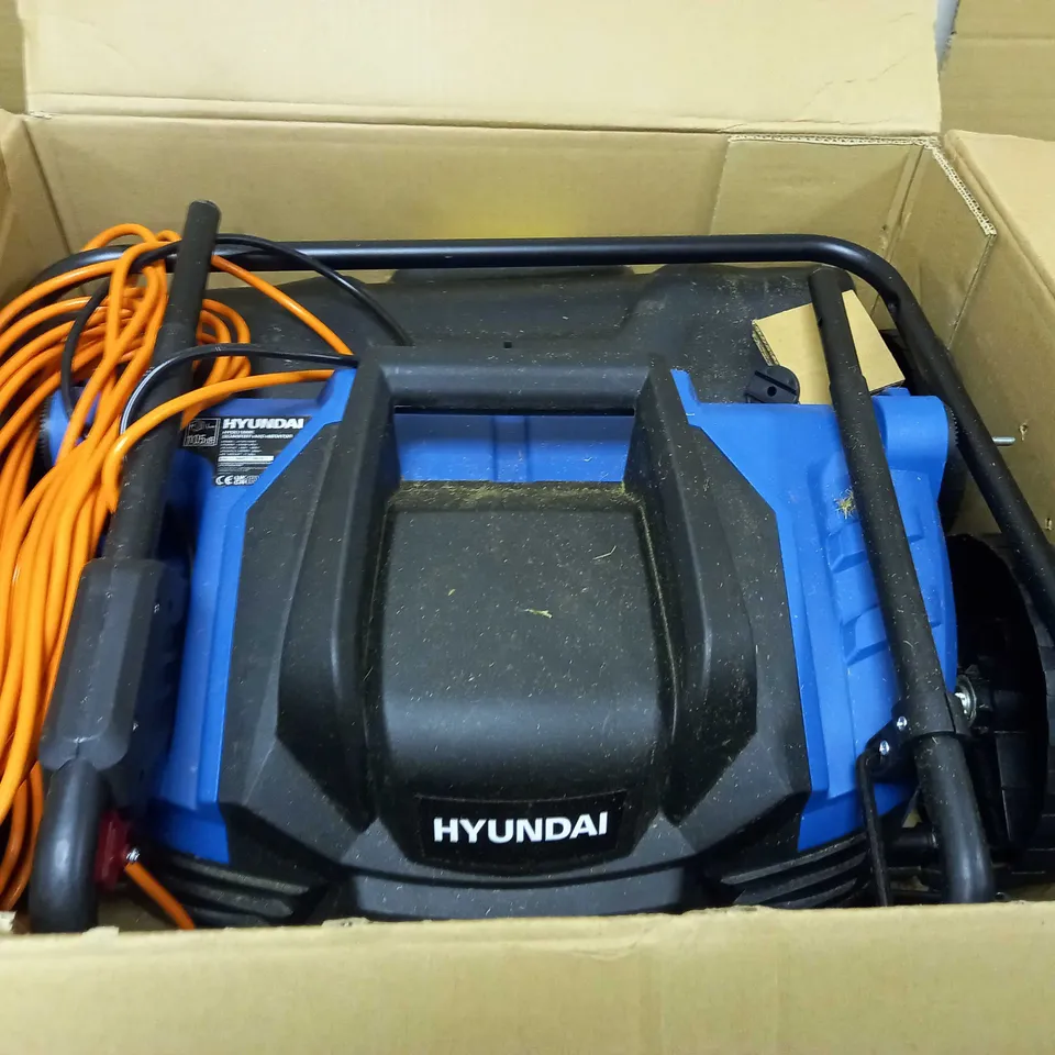 HYUNDAI HYSC1500E SCARIFIER AND AERATOR 