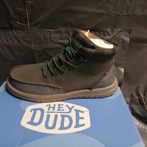 HEY DUDE BRADLEY CLASSIC CHARCOAL BOOTS – MEN’S UK 12 (US 13 / EU 46)