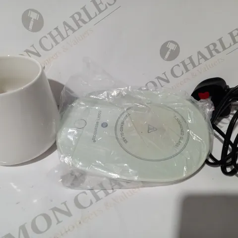 BOXED COOK'S ESSENTIALS PLUG IN DRINK WARMER