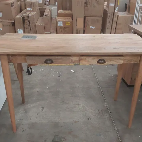 HOLLICE WRITING DESK COLOUR: ROUGH SAWN OAK