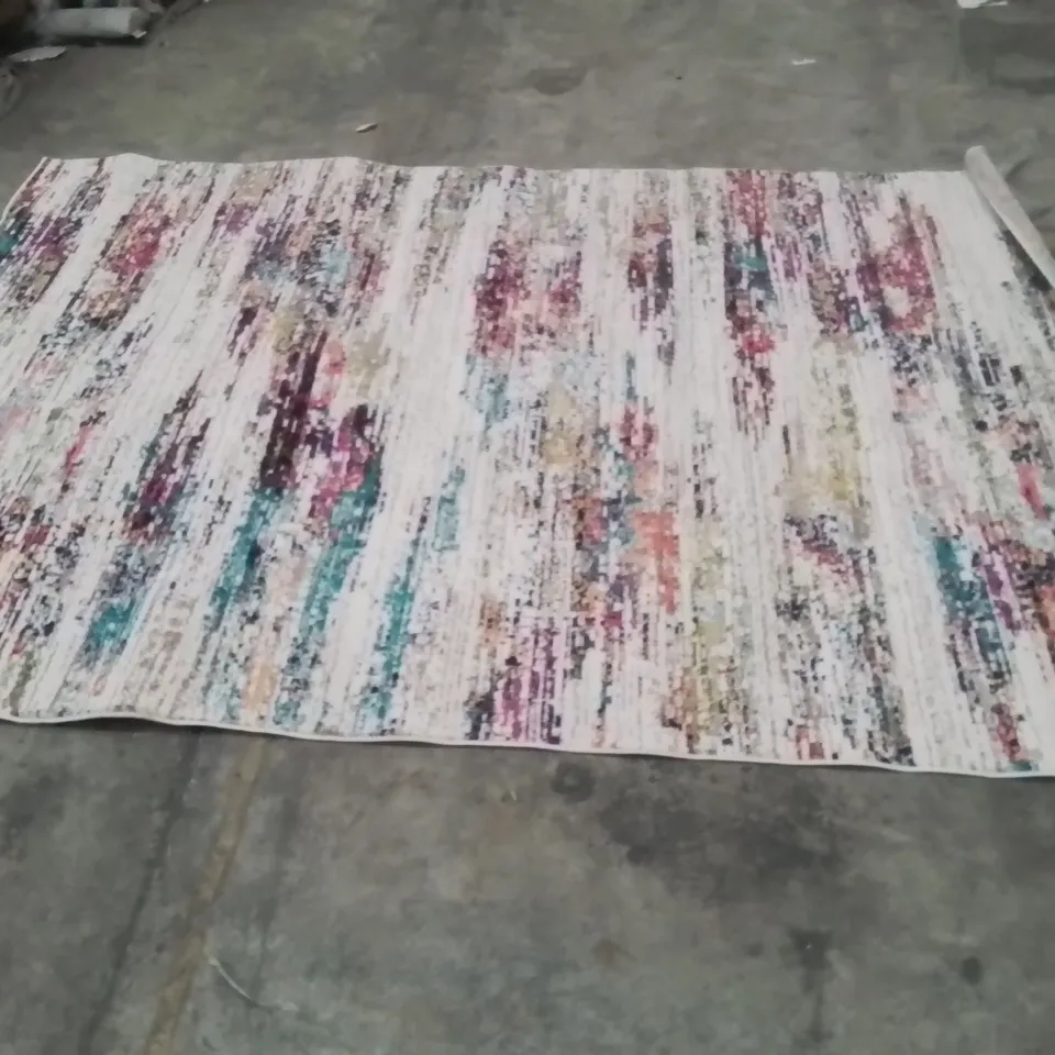 QUALITY DESIGNER AREA RUG - APPROXIMATELY 285X200CM