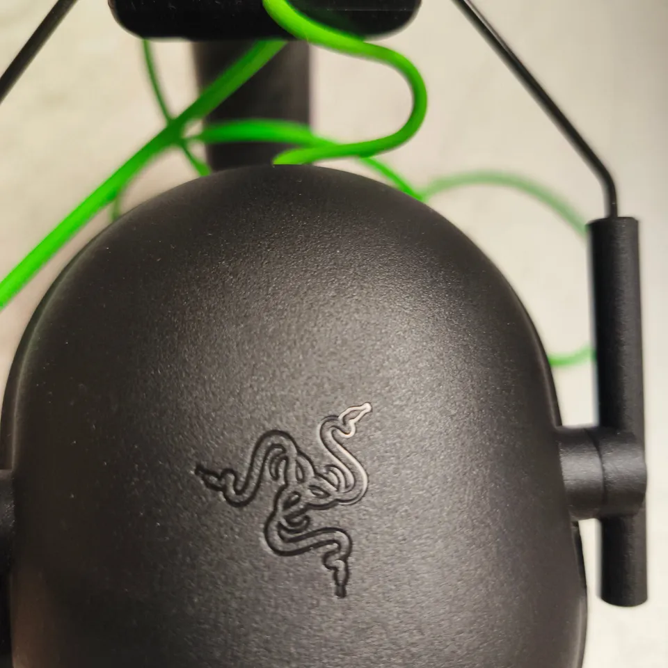 RAZER GAMING HEADSET – BLACK WITH GREEN CABLE