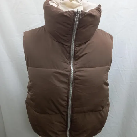 WOMANS BORWN & CRΓME GILET