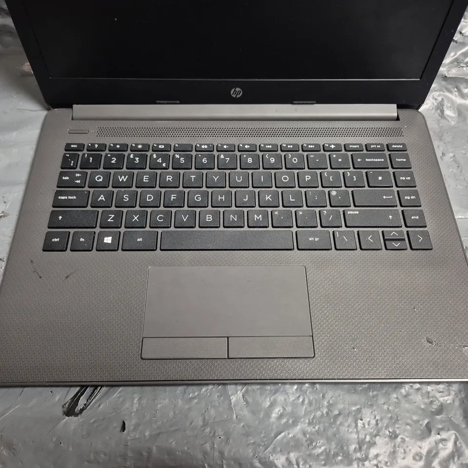 HP 240 G7 NOTEBOOK PC