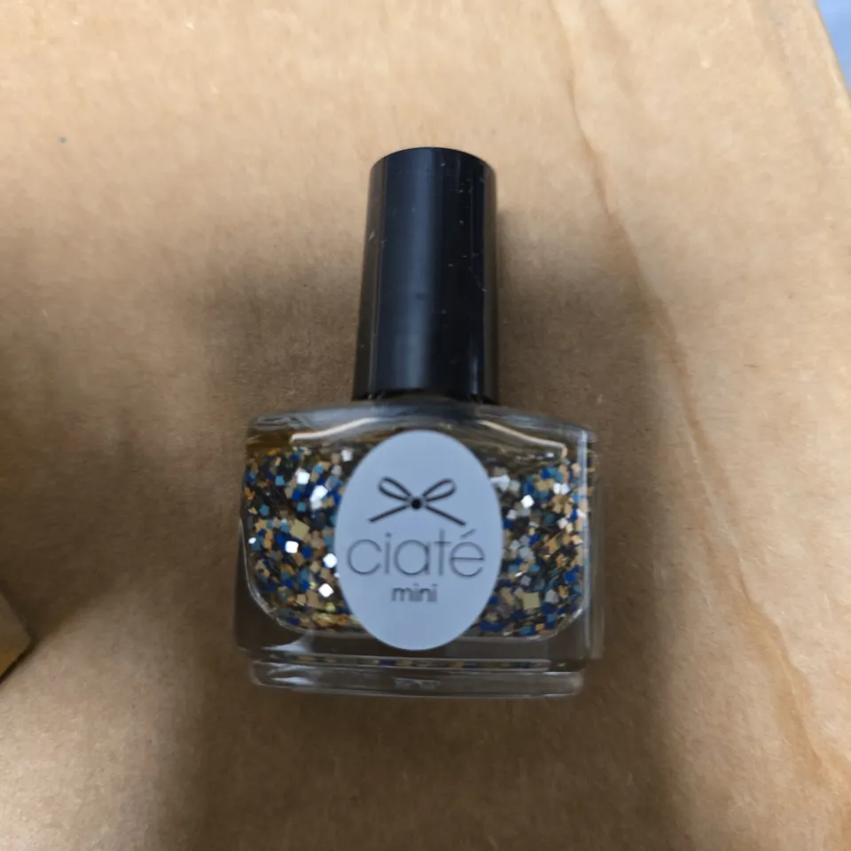 Ciaté Mini Mosaic Madness Nail Polish Set – 6 x Mini Bottles