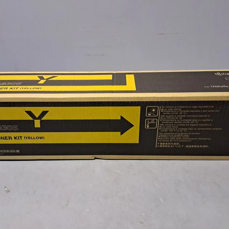 BOXED KYOCERA YELLOW TK-8305Y TONER KIT 