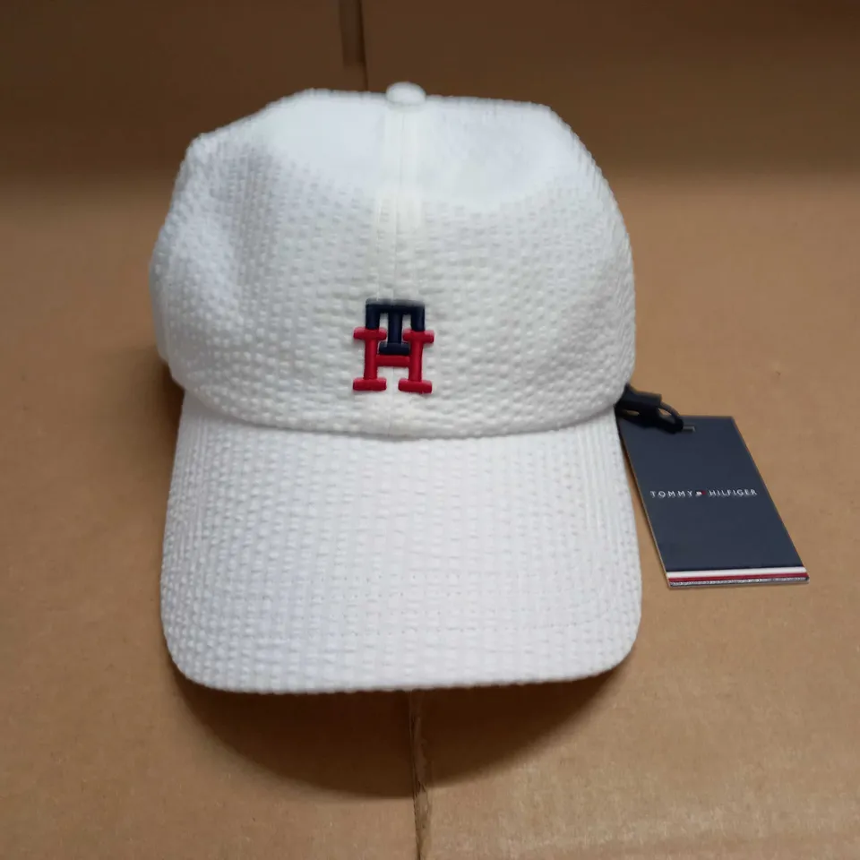 TOMMY HILFIGER SUMMER CAP