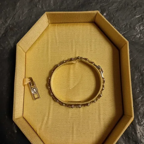 SWAROVSKI BRACELET SET IN YELLOW PRESENTATION BOX 