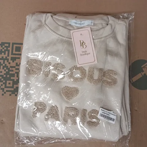 BAGGED PINK BOUTIQUE SENDING LOVE CREAM SWEATSHIRT AND JOGGERS CO-ORD SET SIZE LARGE